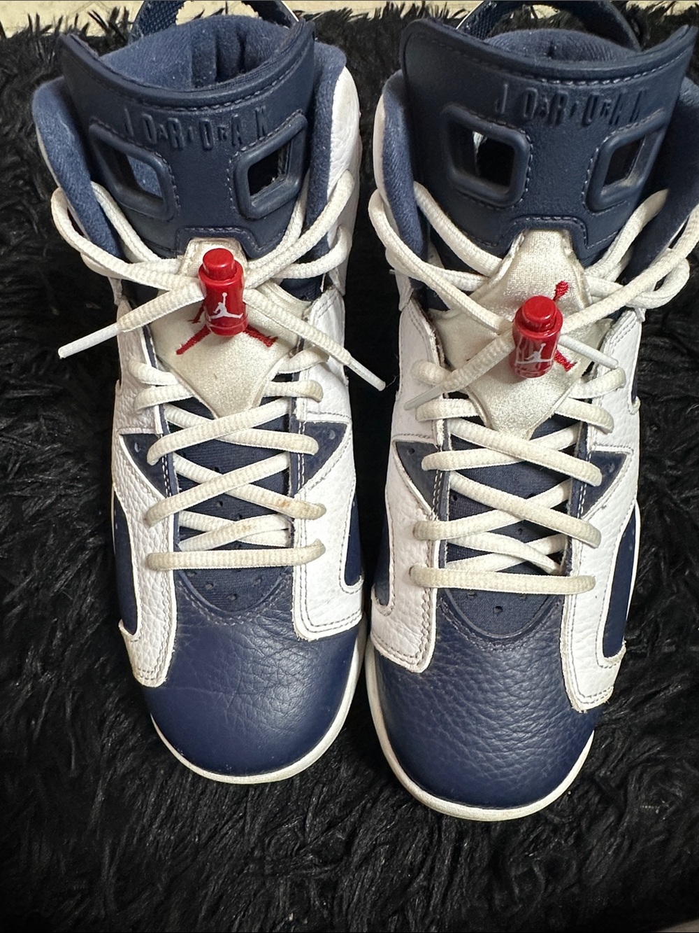 Boys Air Jordan 6 Retro White and Midnight Navy